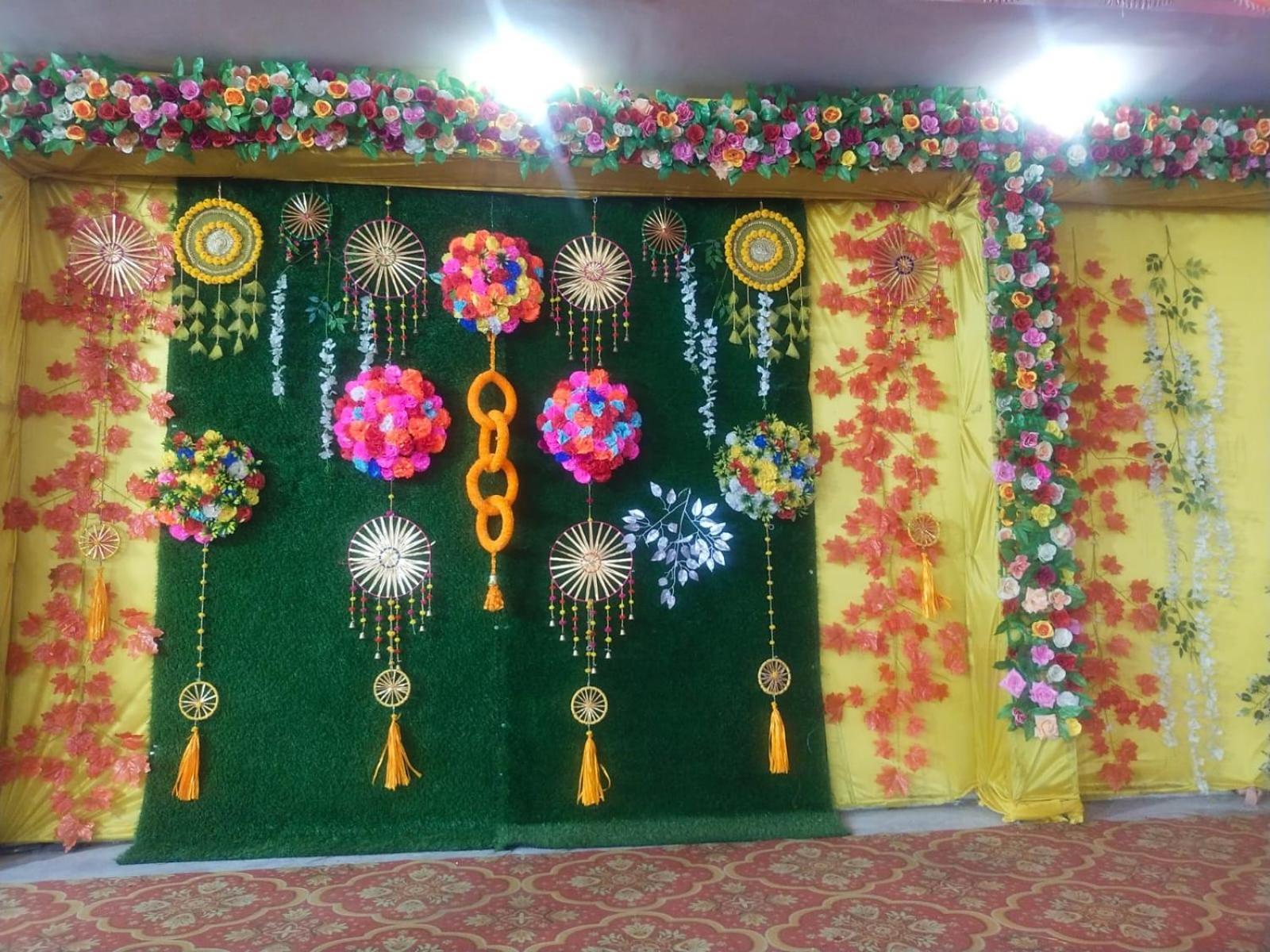 Shree Krishna Garden Hotel Jhusi ภายนอก รูปภาพ